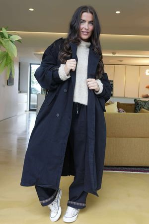 Mercer Soft Twill Trench Black /20 =